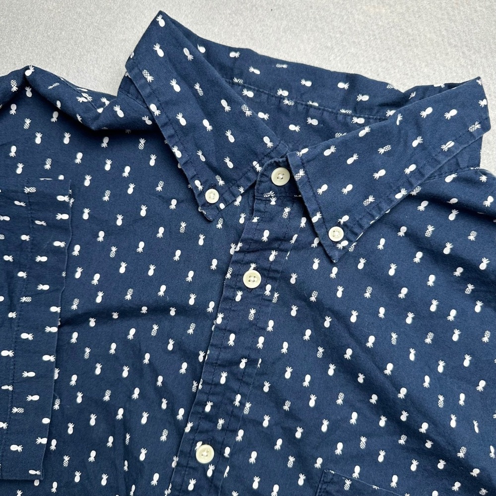 The Foundry Supply Co Mens XLT Navy Pineapple Print Short Sleeve Button Down